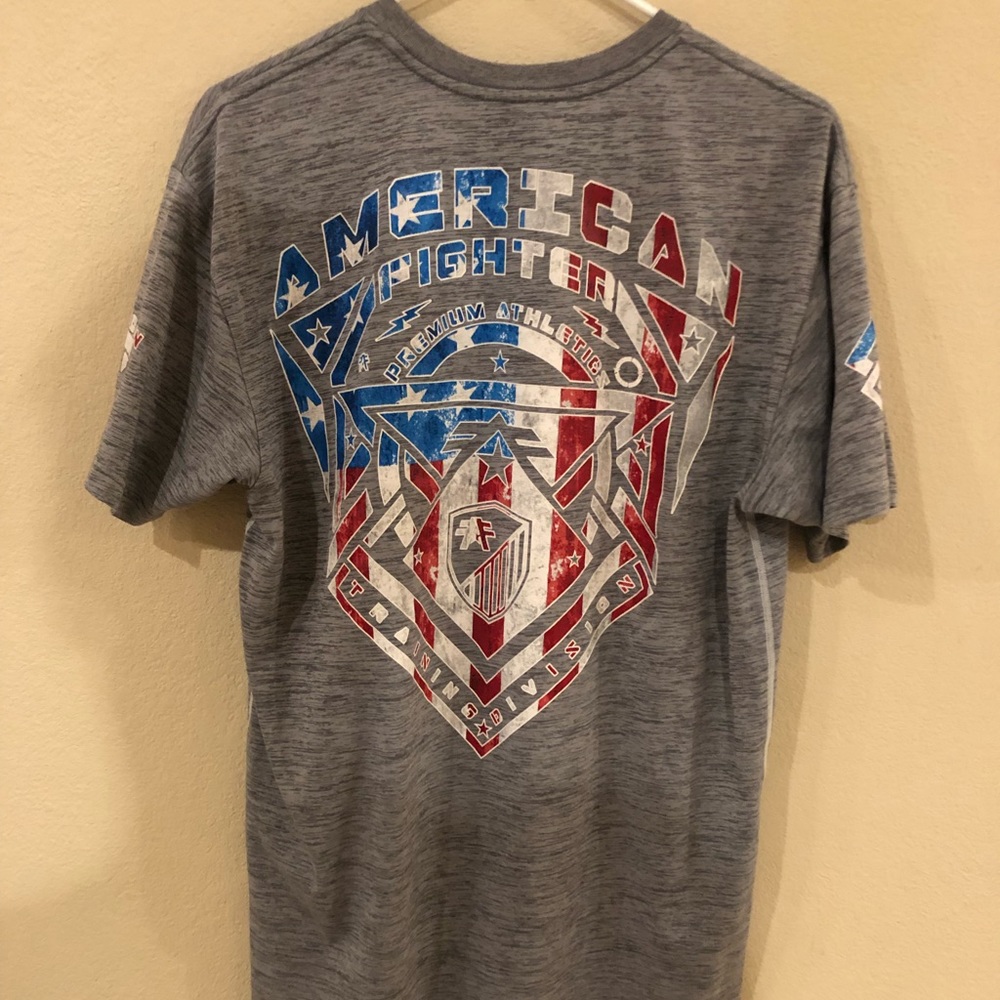 Reflective America fighter shirt large